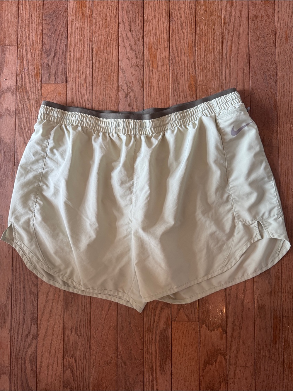 Nike Women's Light green Athletic Shorts with Waistband